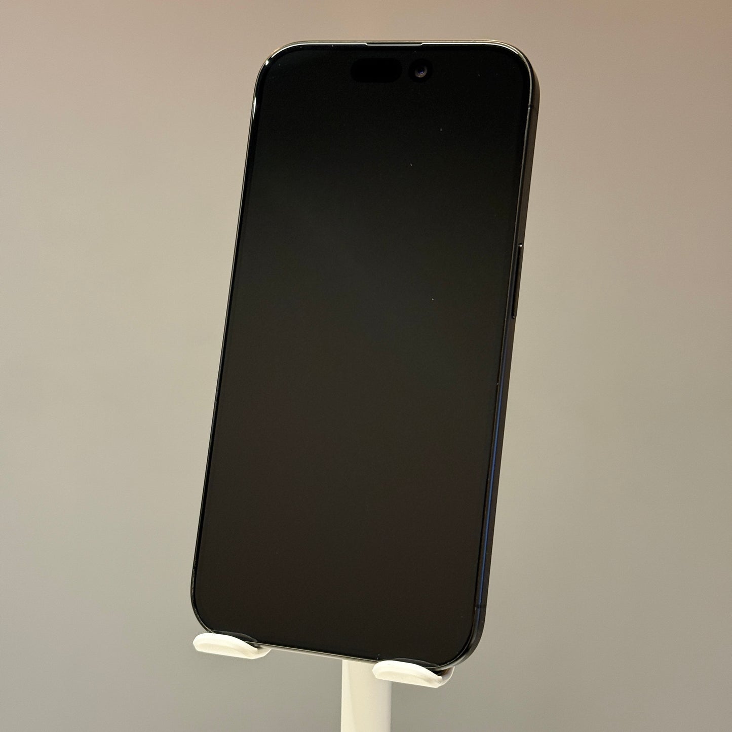 iPhone 15 Pro 256GB Black Titanium- used