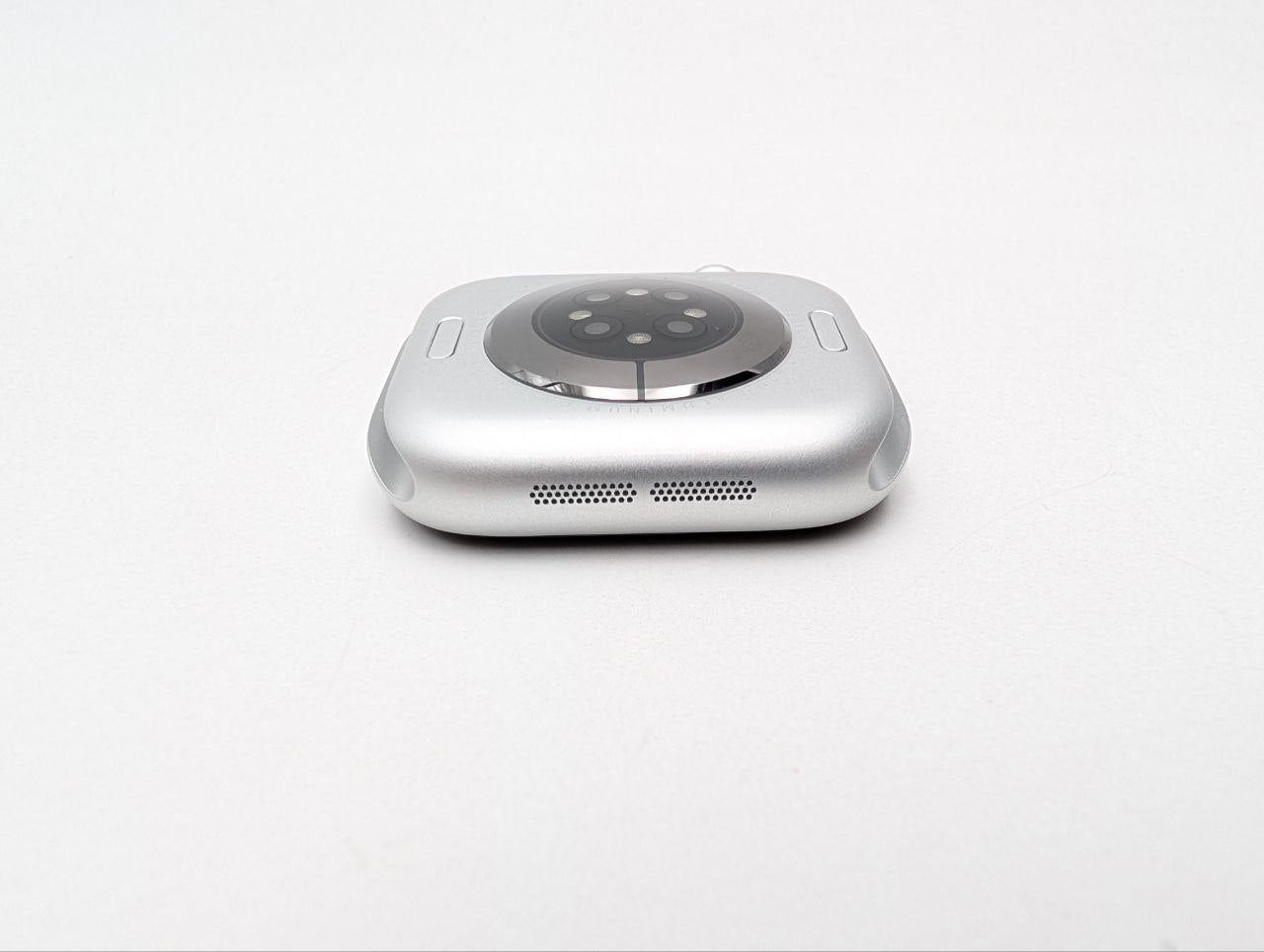 Apple Watch Series 11 GPS 42mm srebrny z paskiem S/M | Outlet