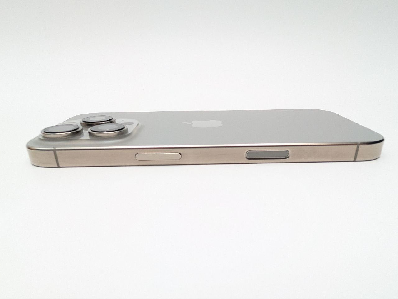 Apple iPhone 16 Pro 128GB Tytan Naturalny| eSim | Outlet, Bateria 98%