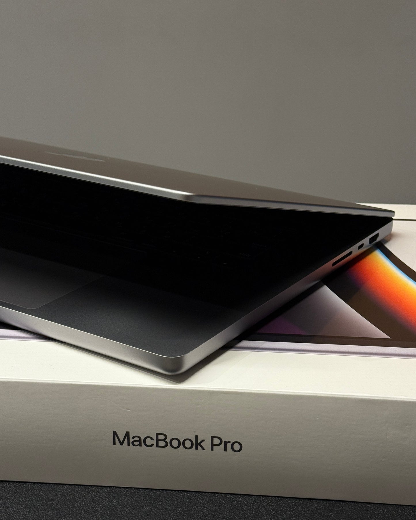 MacBook Pro 16-inch M1 Max 34GB/1TB - used
