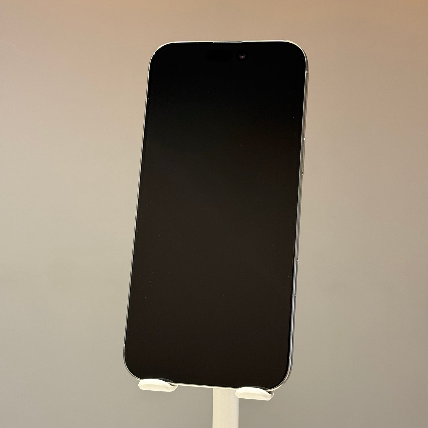 iPhone 16 Pro Max 256GB Natural Titanium - used