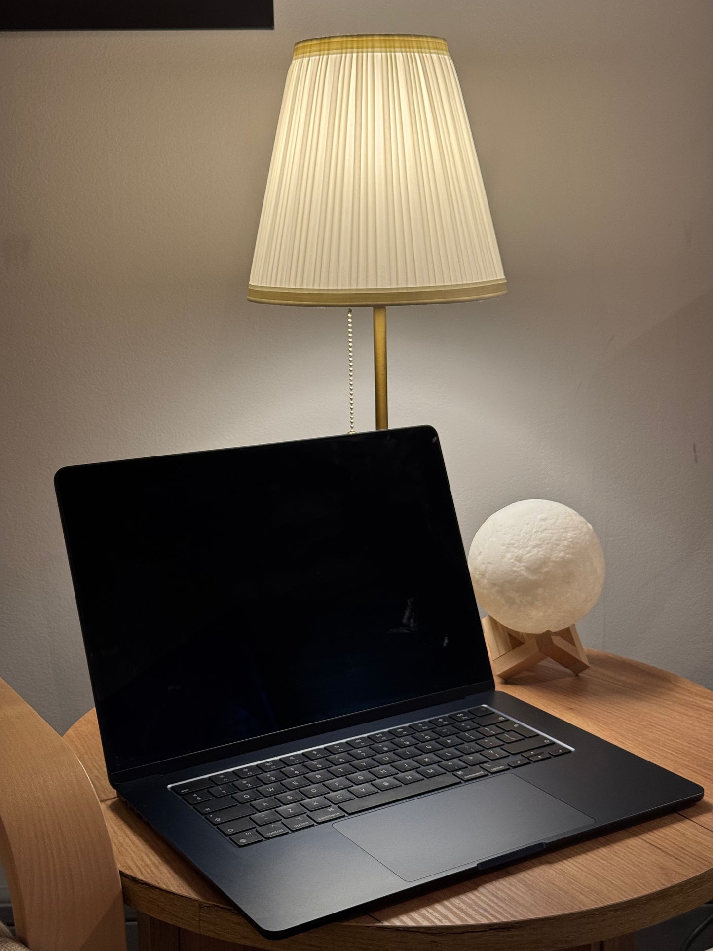 MacBook Air 15-inch M2 Midnight - used