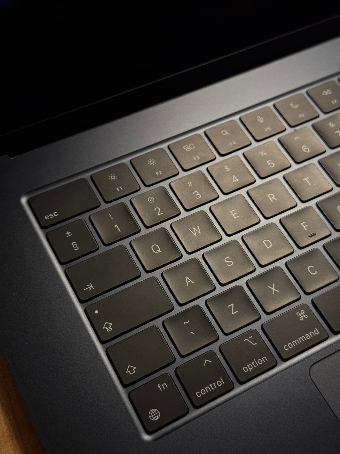 MacBook Air 15-inch M2 Midnight - used