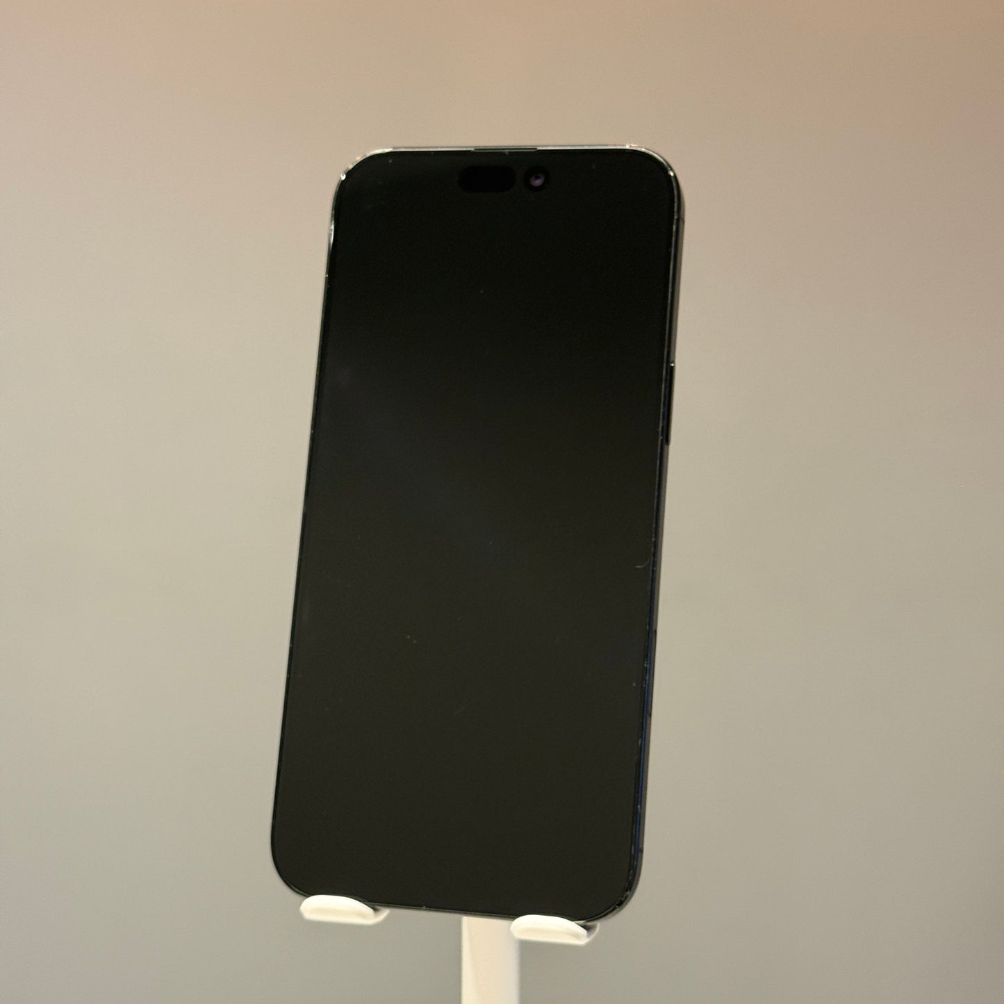 iPhone 16 Pro Max 512GB Black Titanium - used