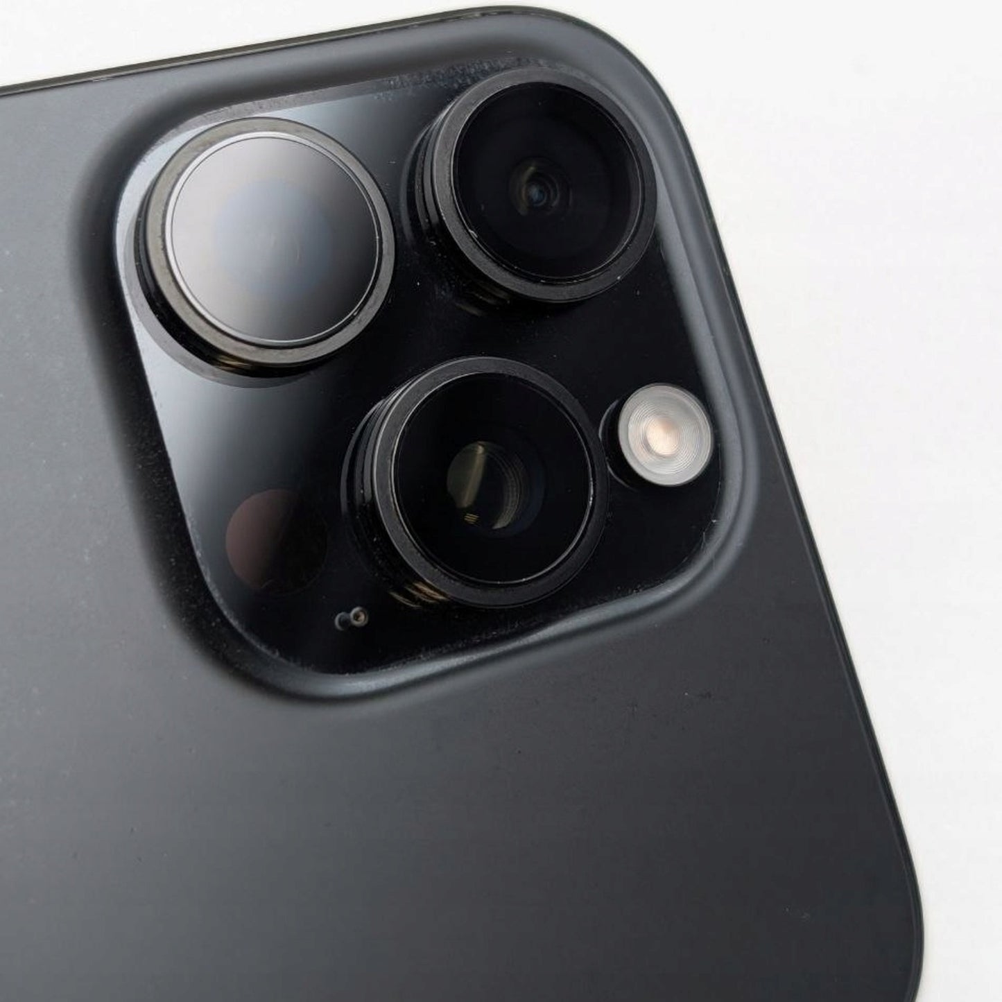 Apple iPhone 16 Pro Max 256GB Tytan Czarny | Outlet