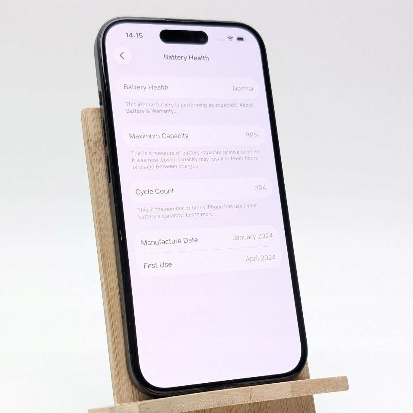 Apple iPhone 15 256 GB czarny | Outlet, Bateria 89%