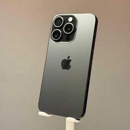iPhone 15 Pro 256GB Black Titanium- used
