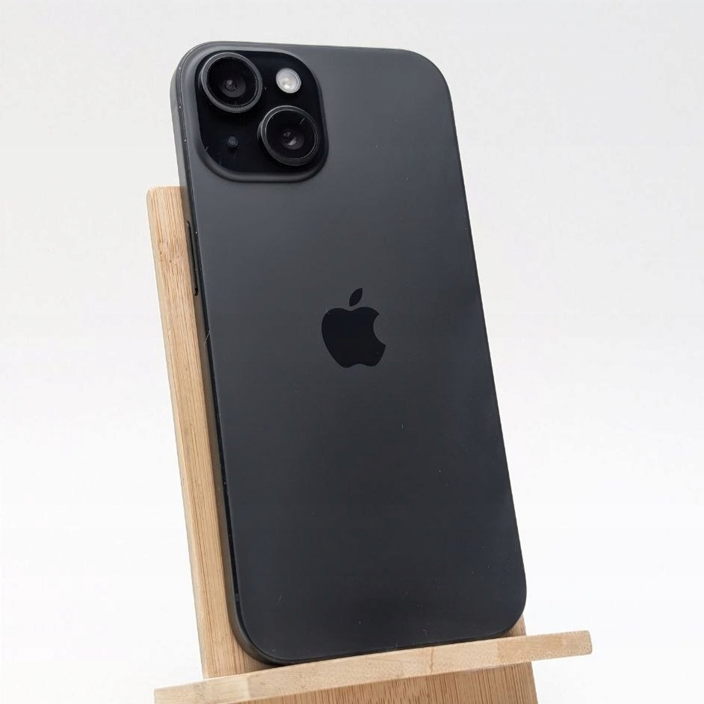 Apple iPhone 15 256 GB czarny | Outlet, Bateria 99%