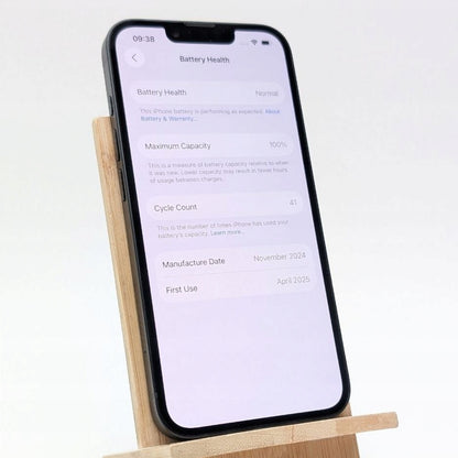 Apple iPhone 16e 128 GB czarny | bateria 100% | Used, Bateria 100%