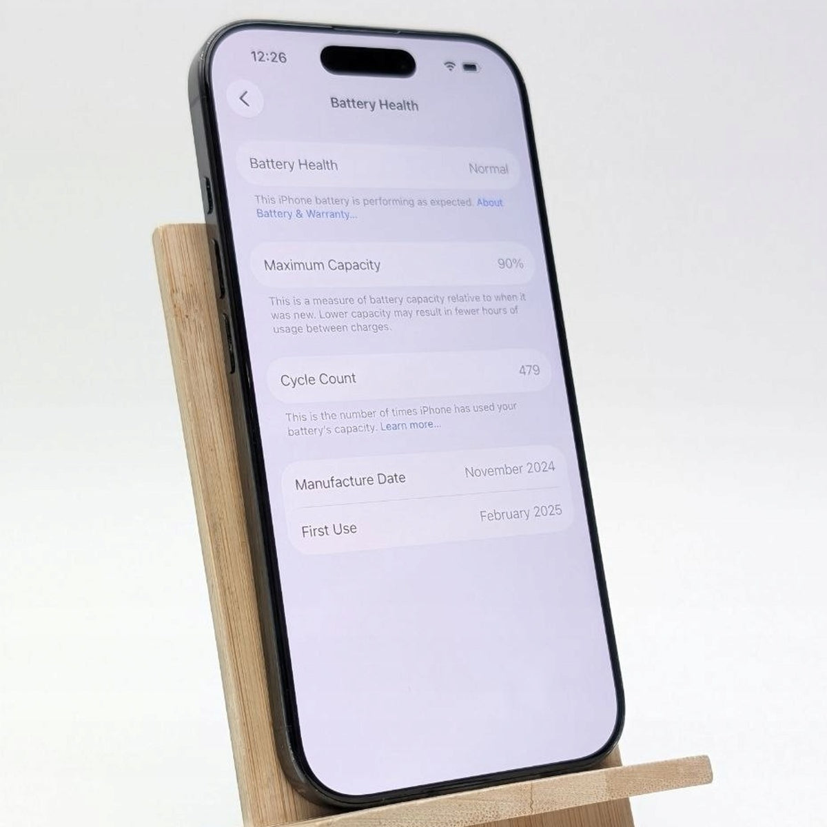 Apple iPhone 16 Pro 256 GB Tytan czarny | eSim | Outlet, Bateria 90%