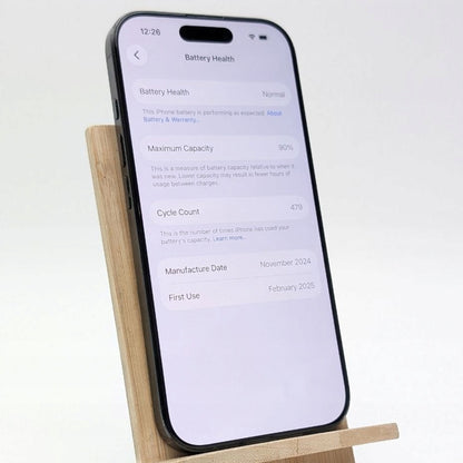Apple iPhone 16 Pro 256 GB Tytan czarny | eSim | Outlet, Bateria 90%
