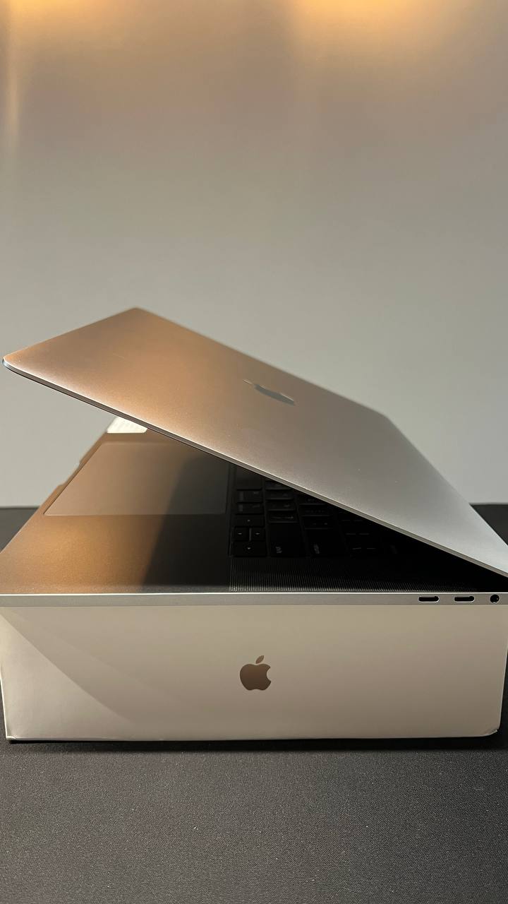 MacBook Pro 15 2019