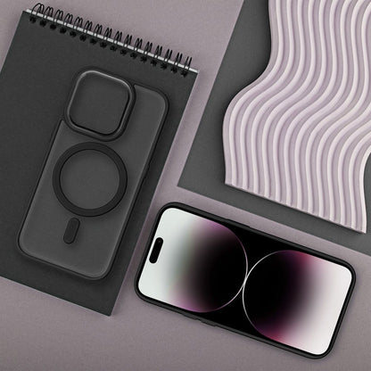 Futerał MATTE MAG COVER kompatybilny z MagSafe do IPHONE - czarny