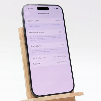 Apple iPhone 16 Pro 128GB Tytan Czarny | Outlet, Bateria 90%