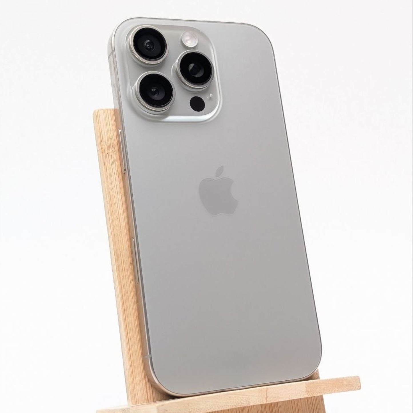 Apple iPhone 16 Pro 128GB Tytan Naturalny | Outlet, Bateria 91%