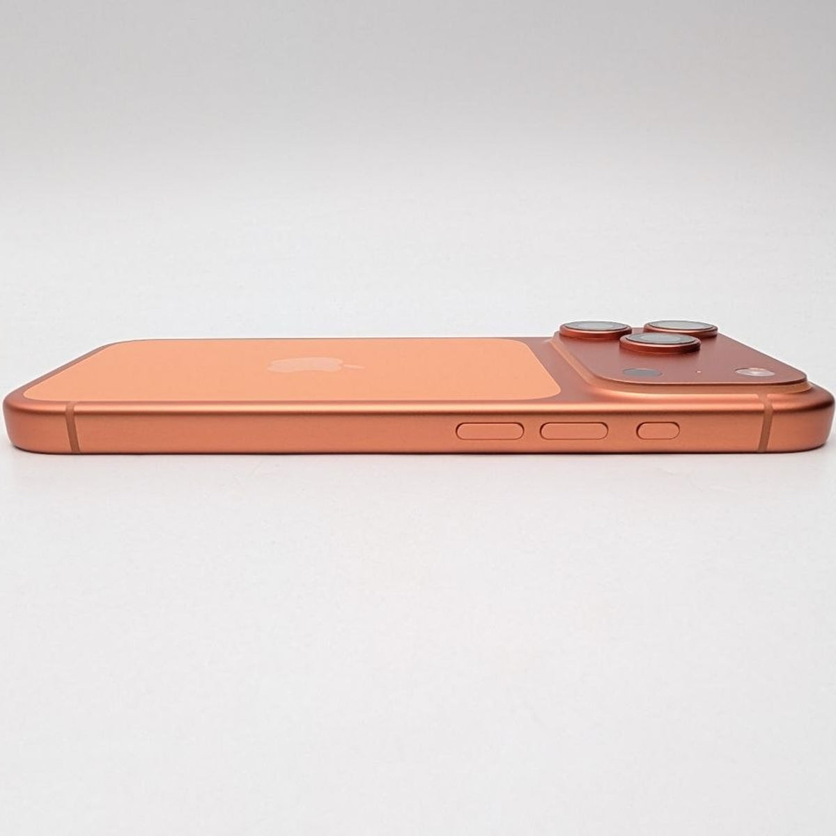 Apple iPhone 17 Pro 256 GB Kosmiczny pomarańcz | eSim | Outlet, Bateria 98%