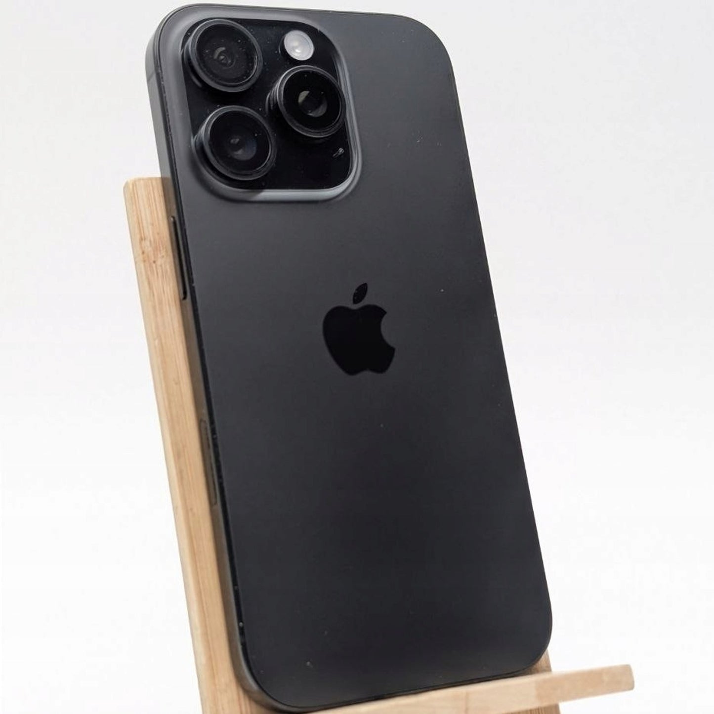 Apple iPhone 16 Pro 256 GB Tytan czarny | eSim | Outlet, Bateria 91%