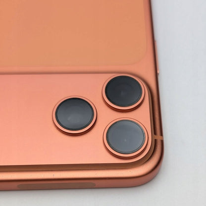 Apple iPhone 17 Pro Max 256 GB Kosmiczny pomarańcz | eSim | bateria 100% | Outlet, Bateria 100%