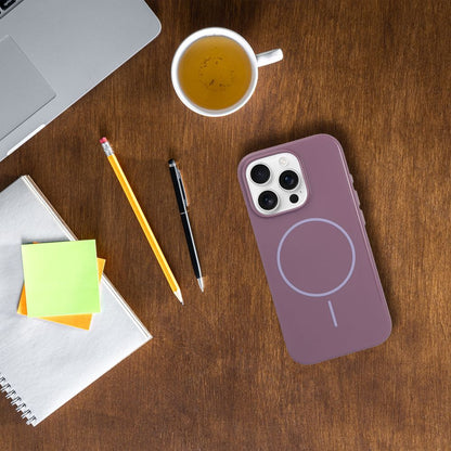 Etui Glossy Mag Cover z MagSafe do iPhone 14 Pro Max – fioletowe – iPhone 14 Pro Max / Fioletowy