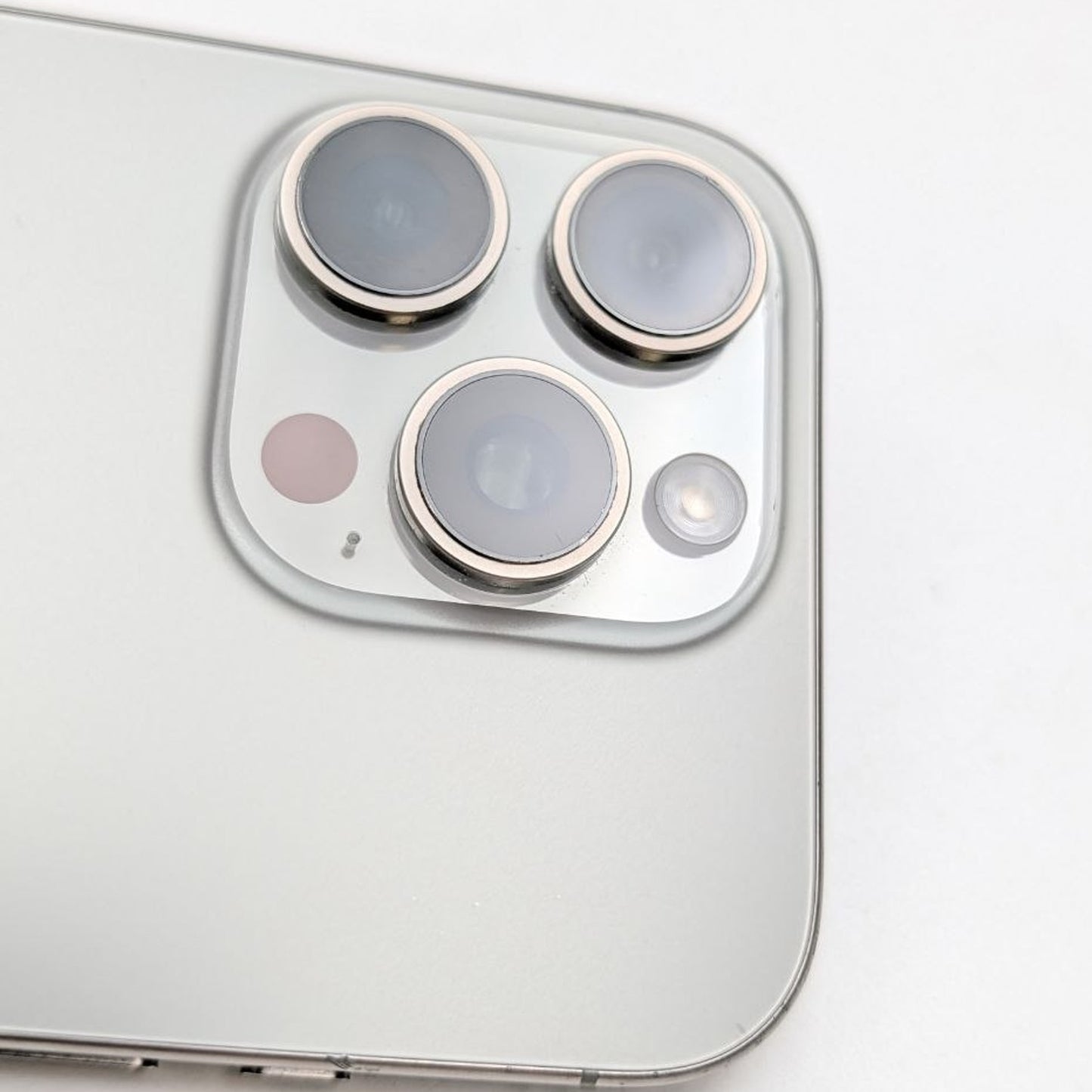 Apple iPhone 16 Pro 128GB Tytan Naturalny | Outlet, Bateria 90%