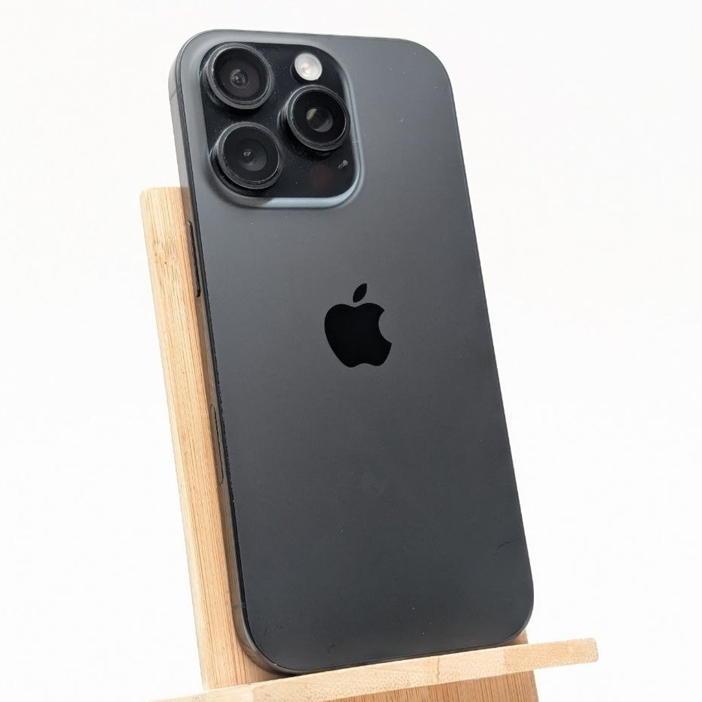 Apple iPhone 16 Pro 128GB Tytan Czarny | Outlet, Bateria 90%