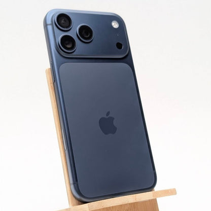 Apple iPhone 17 Pro Max 256 GB Głębinowy błękit | eSim | bateria 100% | Outlet, Bateria 100%