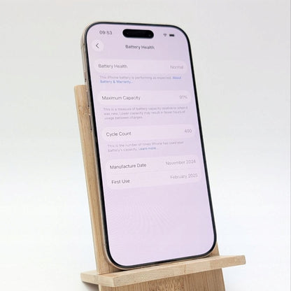 Apple iPhone 16 Pro 256 GB Tytan pustynny | eSim | Outlet, Bateria 91%