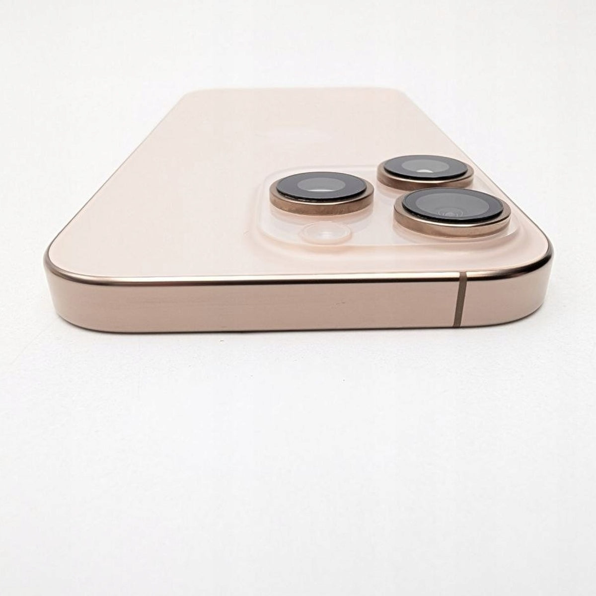 Apple iPhone 16 Pro 256 GB Tytan pustynny | Outlet, Bateria 92%