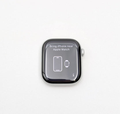 Apple Watch Series 11 GPS 42mm srebrny z paskiem S/M | Outlet