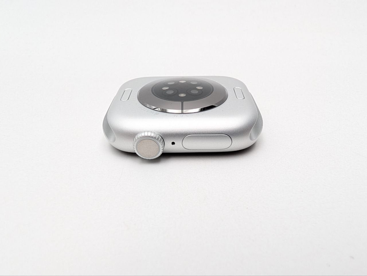 Apple Watch Series 11 GPS 42mm srebrny z paskiem S/M | Outlet