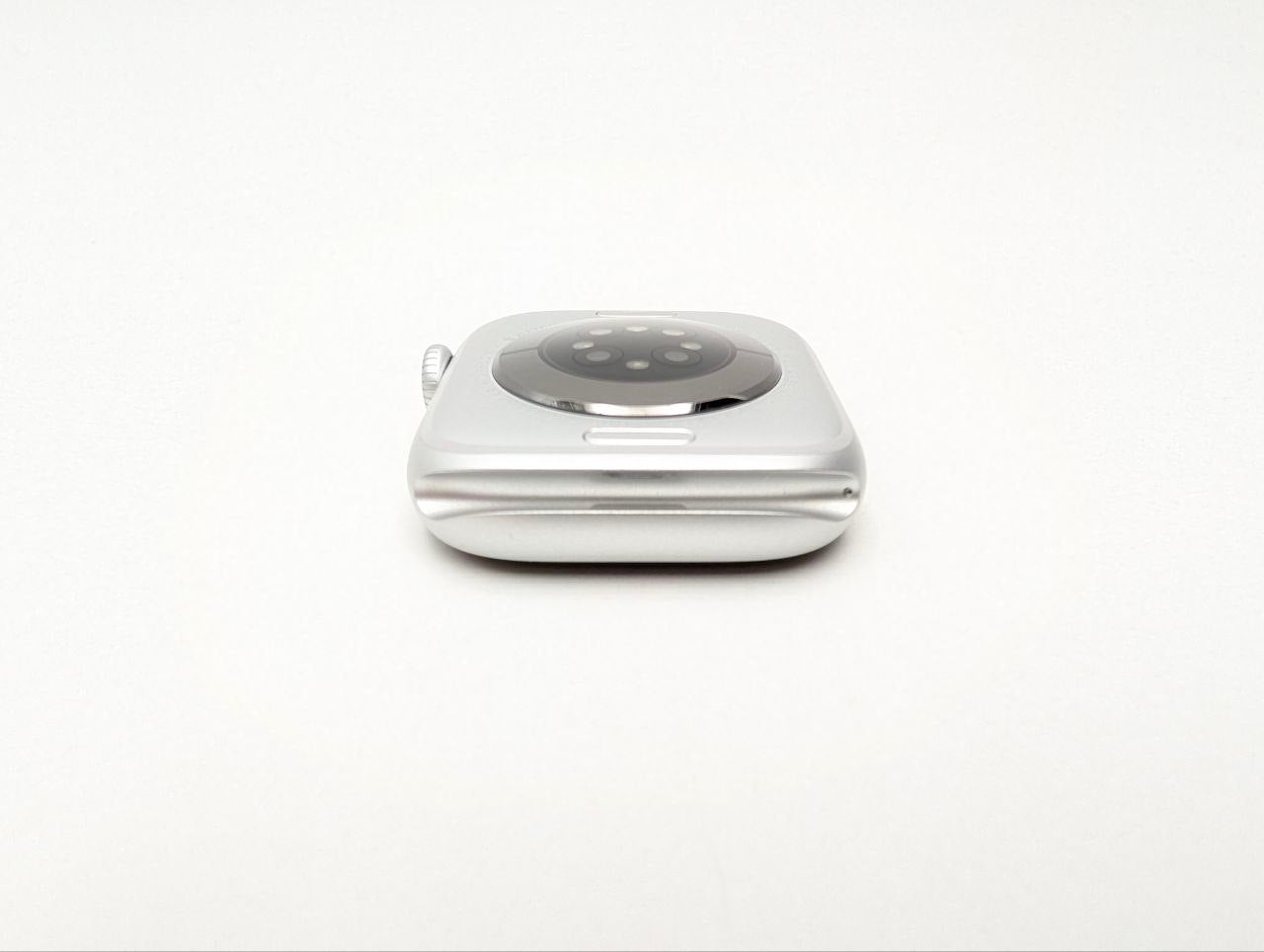 Apple Watch Series 11 GPS+Cellular 42mm Srebrny z paskiem S/M | Outlet