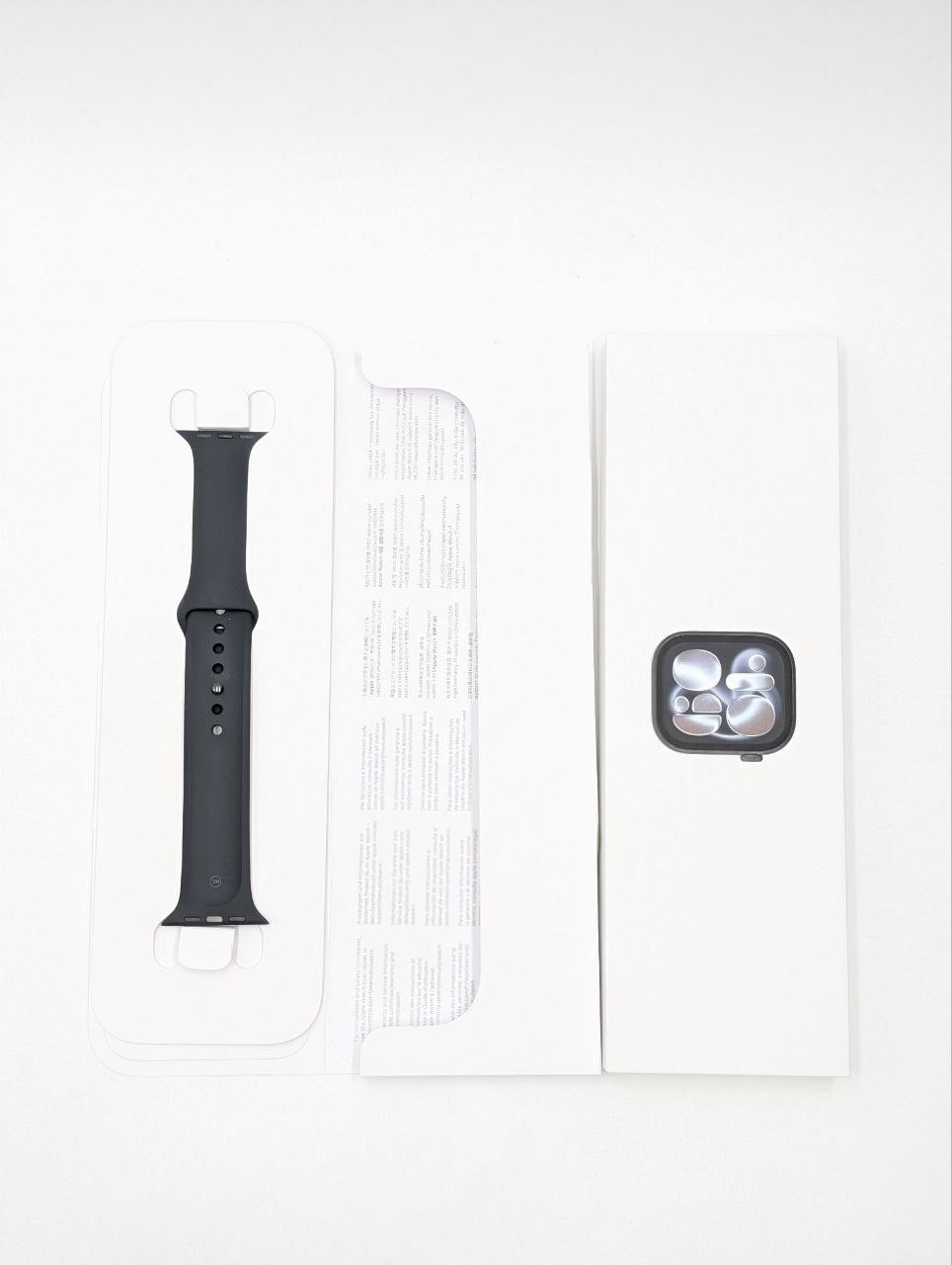 Apple Watch Series 11 GPS+Cellular 46mm Onyks Czarny z paskiem M/L | Outlet