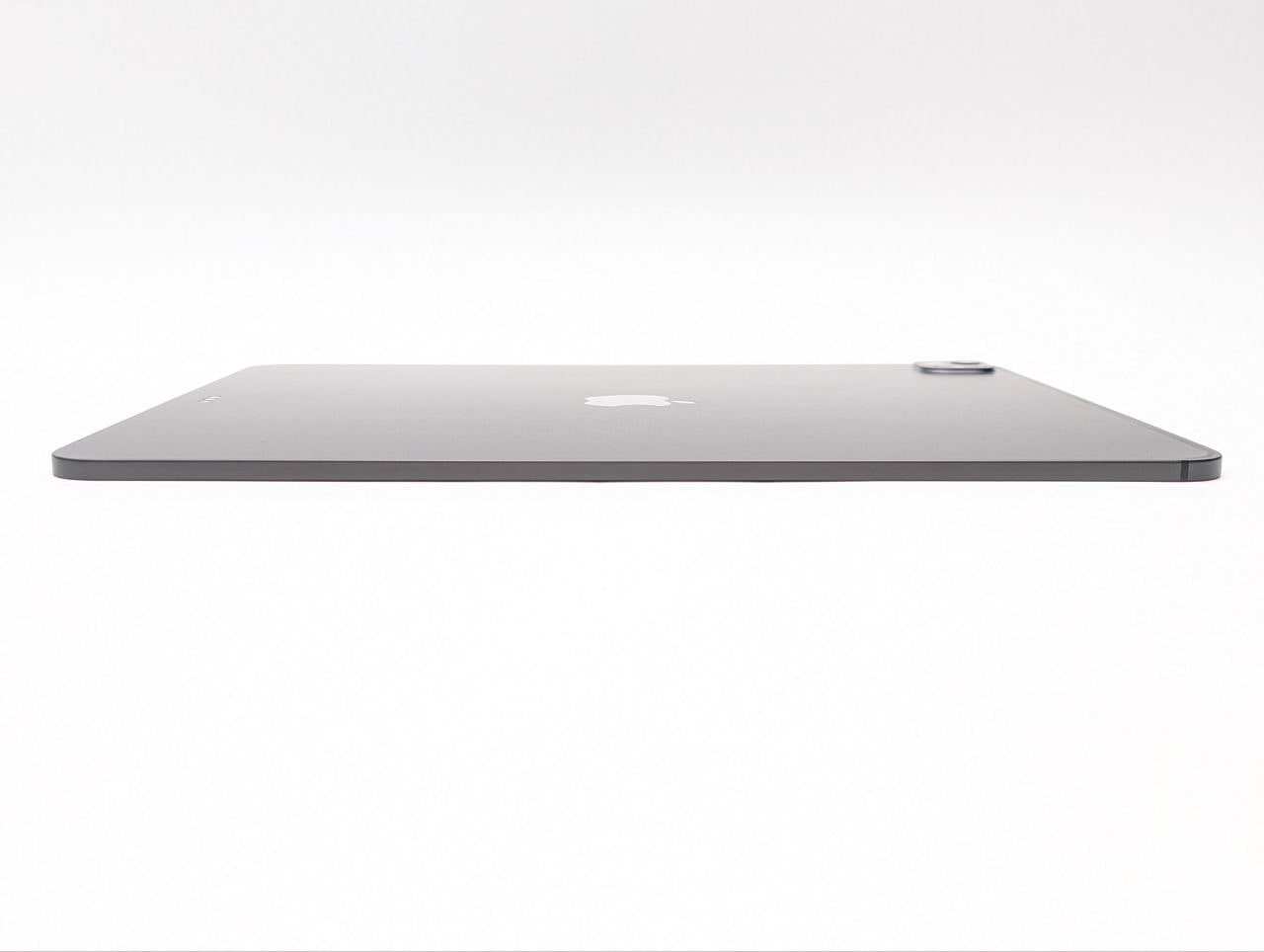 Apple iPad Pro 13" M5 256GB Wi-Fi Gwiezdna Czerń | Outlet