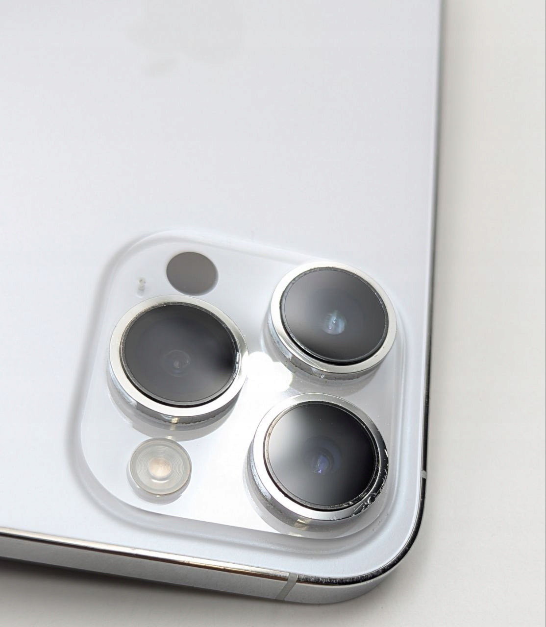 Apple iPhone 14 Pro Max 128GB Srebrny | Outlet