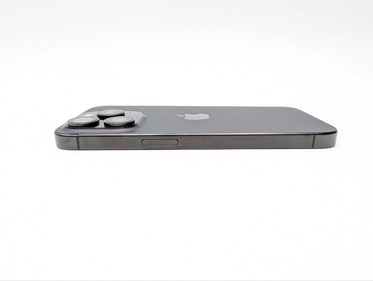 Apple iPhone 15 Pro 128 GB Tytan czarny | jak | bateria 100% | Outlet, Bateria 100%