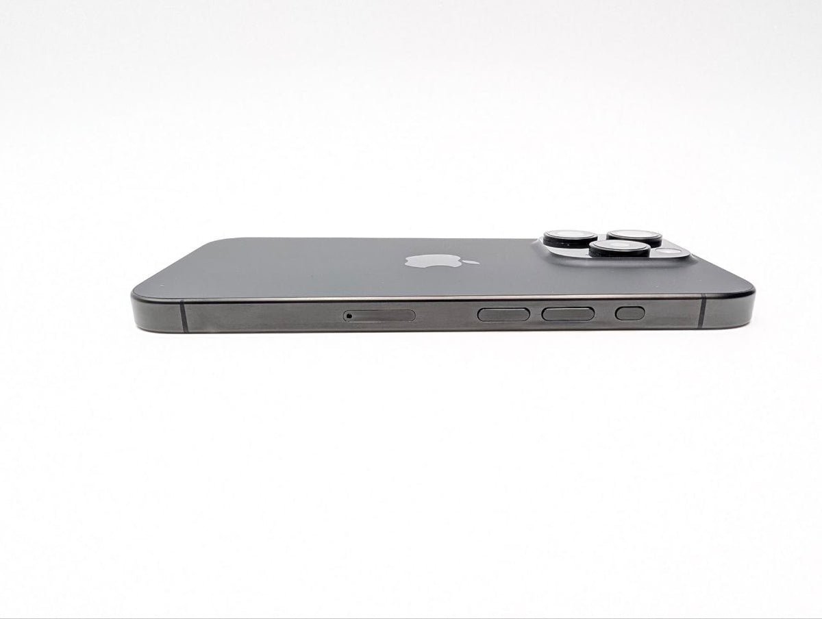 Apple iPhone 15 Pro 128 GB Tytan czarny | jak | bateria 100% | Outlet, Bateria 100%