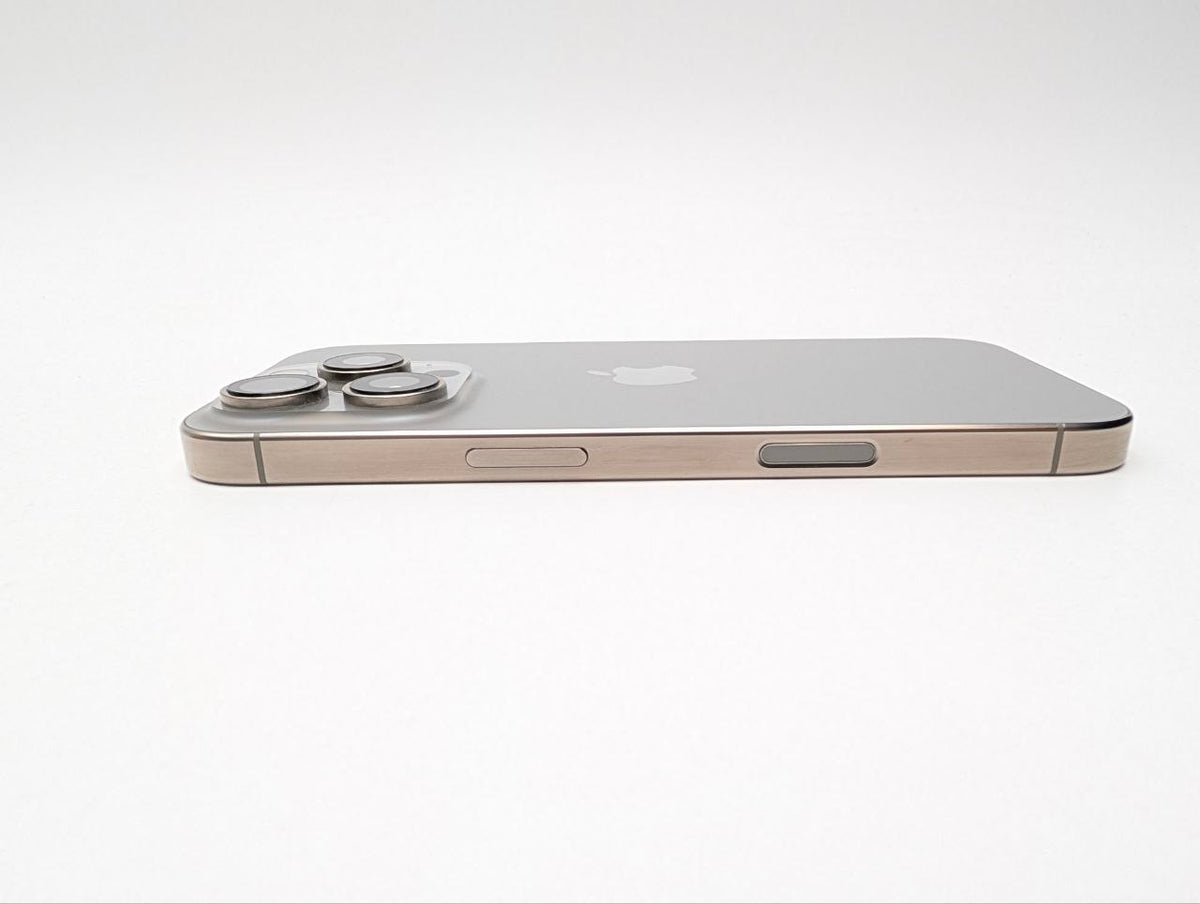 Apple iPhone 16 Pro 128GB Tytan Naturalny | eSim | Outlet, Bateria 96%
