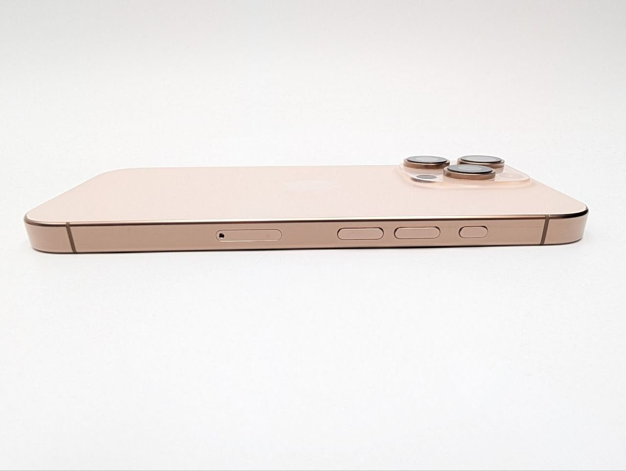 Apple iPhone 16 Pro 128GB Tytan Pustynny | Outlet