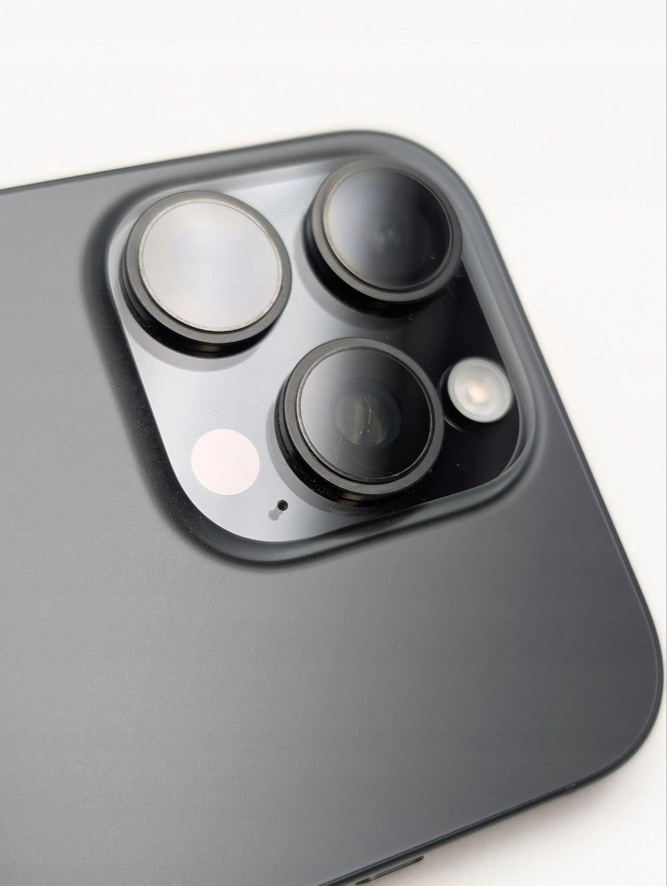 Apple iPhone 16 Pro 256 GB Tytan czarny | eSim | Outlet, Bateria 90%