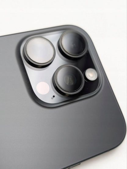 Apple iPhone 16 Pro 256 GB Tytan czarny | eSim | Outlet, Bateria 90%