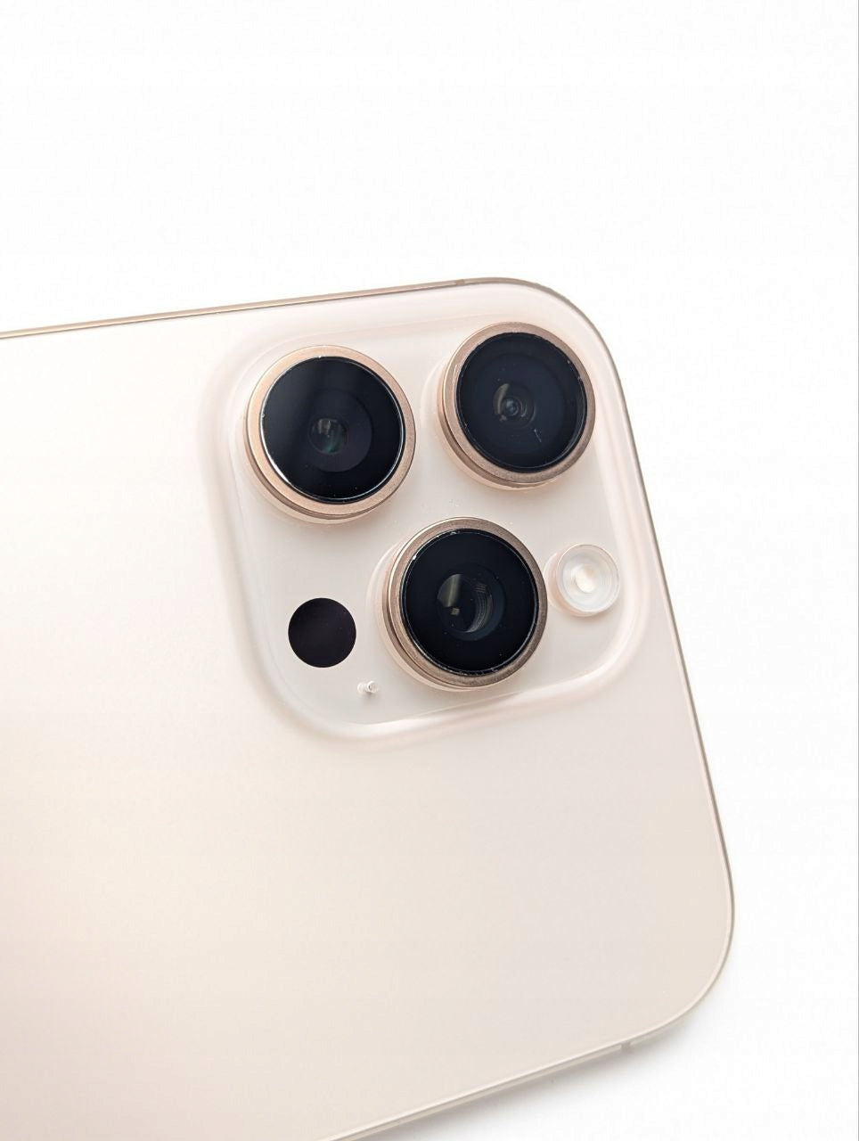Apple iPhone 16 Pro Max 256GB Tytan Pustynny | Used, Bateria 94%