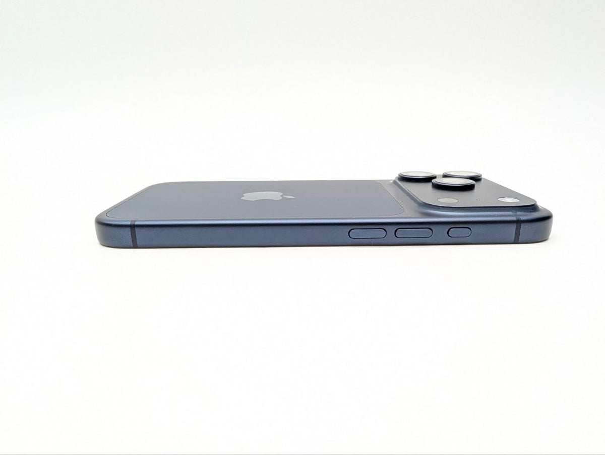 Apple iPhone 17 Pro 256 GB Głębinowy błękit | eSim | bateria 100% | Outlet, Bateria 100%