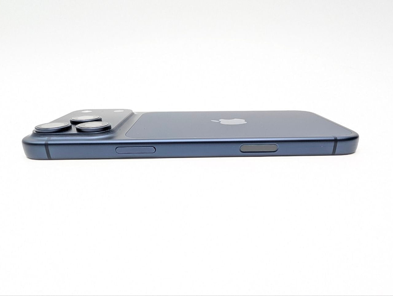 Apple iPhone 17 Pro Max 256 GB Głębinowy błękit | eSim | bateria 100% | Outlet, Bateria 100%