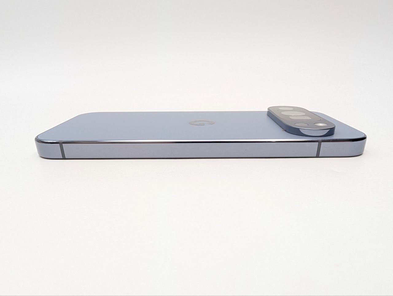 Google Pixel 10 Pro 128GB Księżycowy Szary | Outlet, Bateria 95%