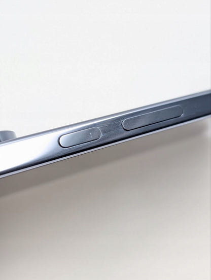 Google Pixel 10 Pro 256GB Księżycowy Szary | Outlet, Bateria 95%