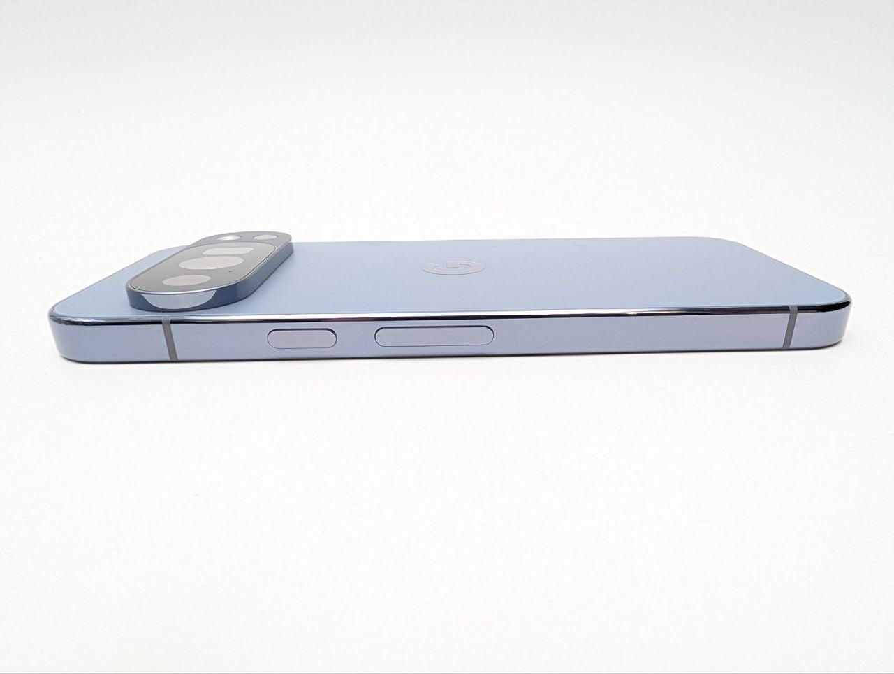 Google Pixel 10 Pro 256GB Księżycowy Szary | Outlet, Bateria 95%
