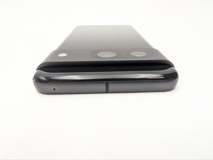 Google Pixel 8 128GB Czarny | Outlet, Bateria 85%