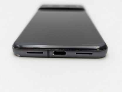 Google Pixel 8 128GB Czarny | Outlet, Bateria 85%
