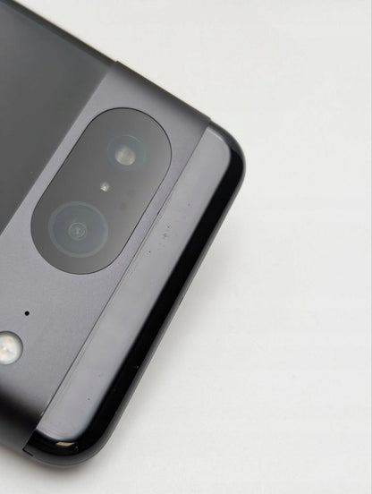 Google Pixel 8 128GB Czarny | Outlet, Bateria 85%
