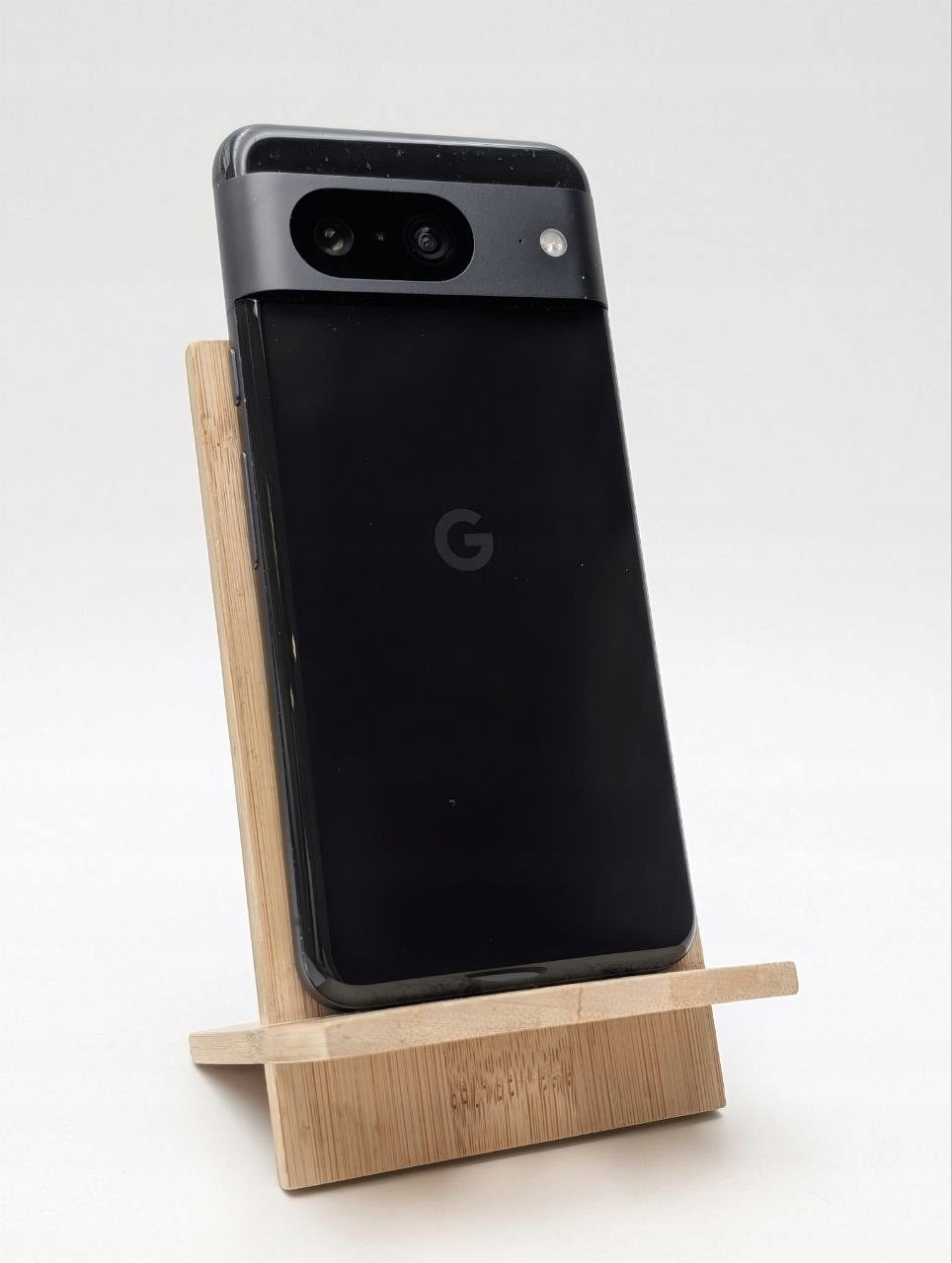 Google Pixel 8 128GB Чорний | Аутлет, Акумулятор 85%